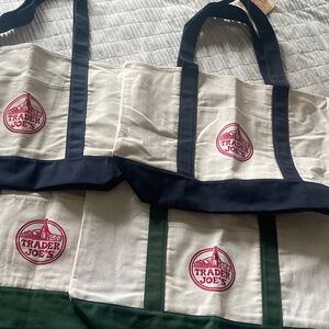 🌺SOLD OUT🌺Trader Joe's Canvas Tote Bags